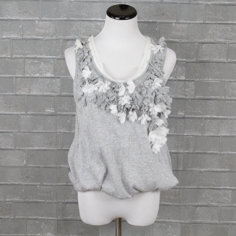 Anthropologie C Keer Floral Cutout Grey Sleeveless Top XS
